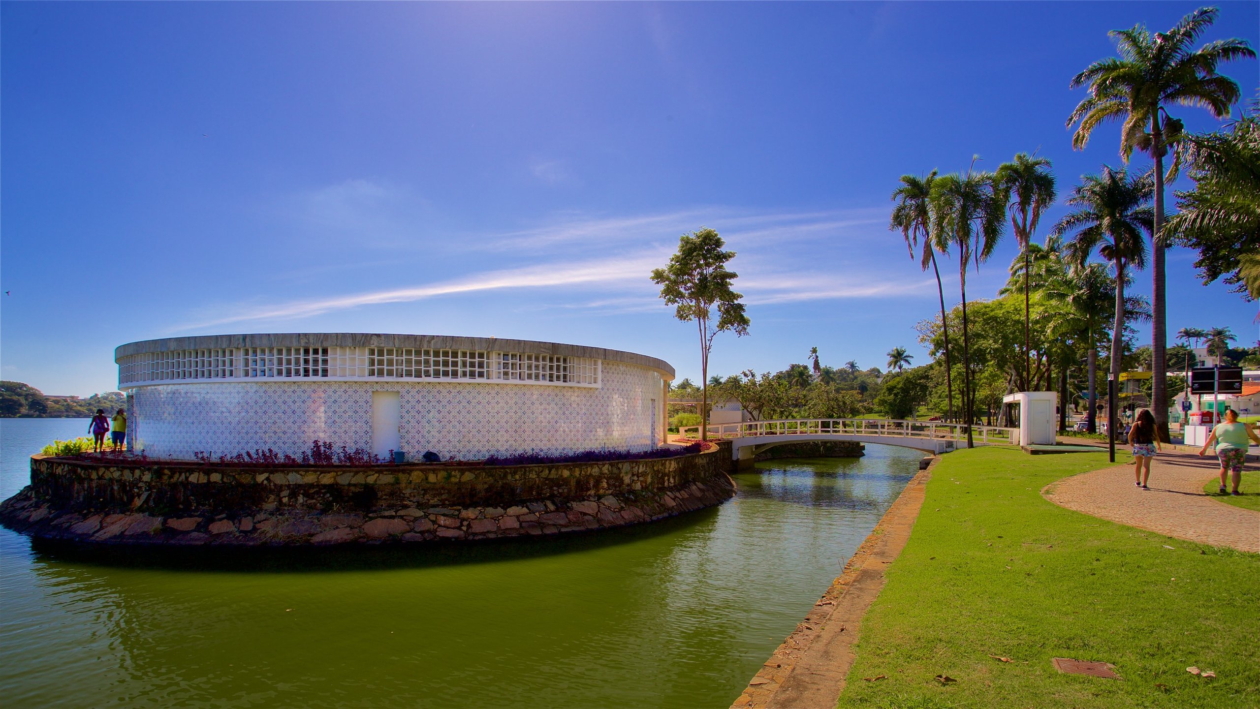 Casa do Baile, Pampulha Lake, Obra de Oscar Niemeyer, Belo Horizonte, Minas  Gerais, Brazil Stock Photo - Alamy