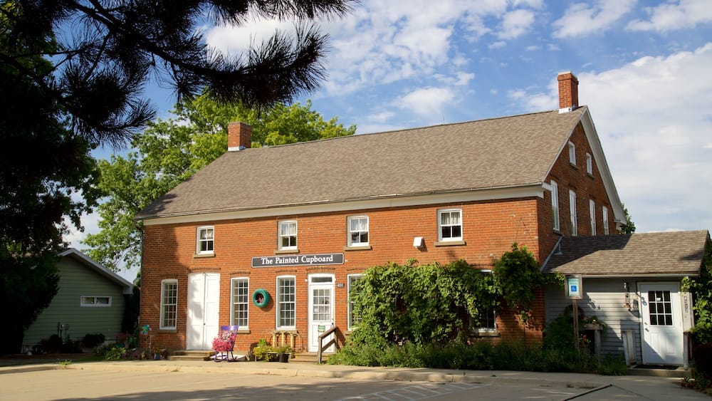 Amana Colonies qui includes maison