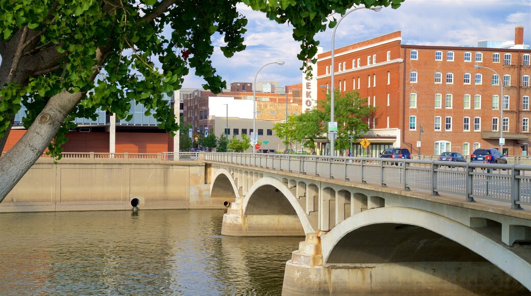 Cedar Rapids - Iowa City which includes a river or creek, a city and a bridge
