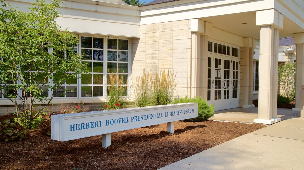 Herbert Hoover National Historic Site featuring signage and heritage elements