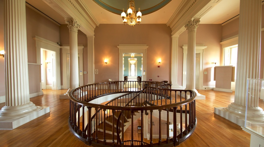 Old Capitol Museum featuring interior views and heritage elements