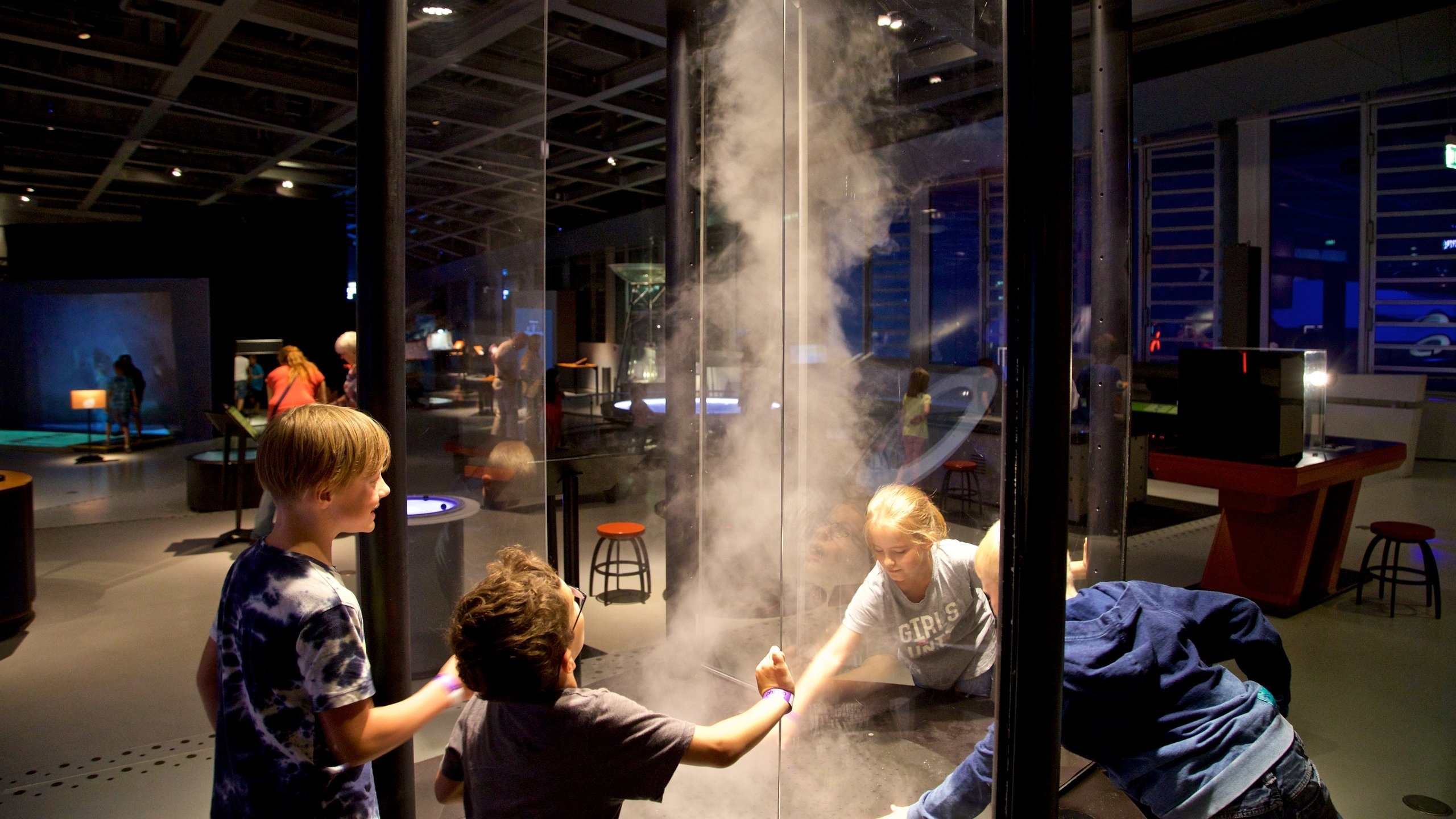 Phaeno Science Center showing interior views as well as children