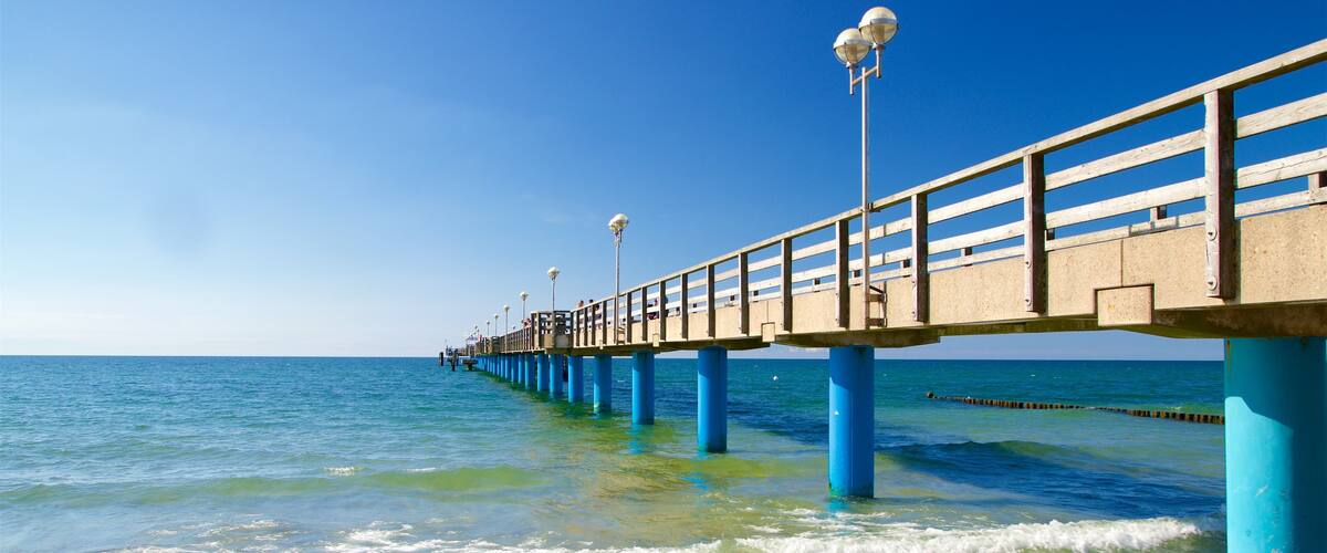 Graal Mueritz which includes general coastal views