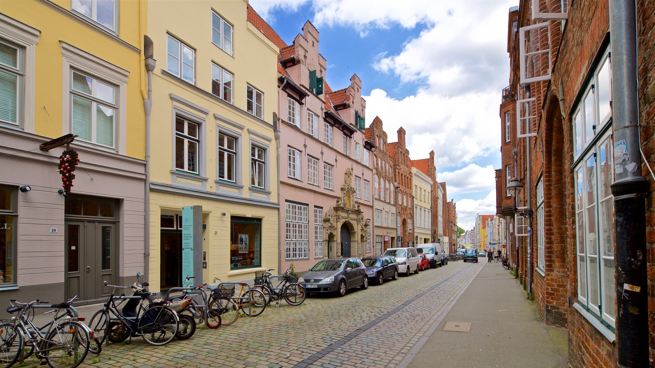 Willy Brandt House mit einem Stadt