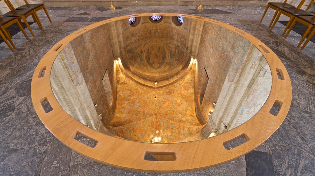 Brunswick Cathedral showing interior views and heritage elements