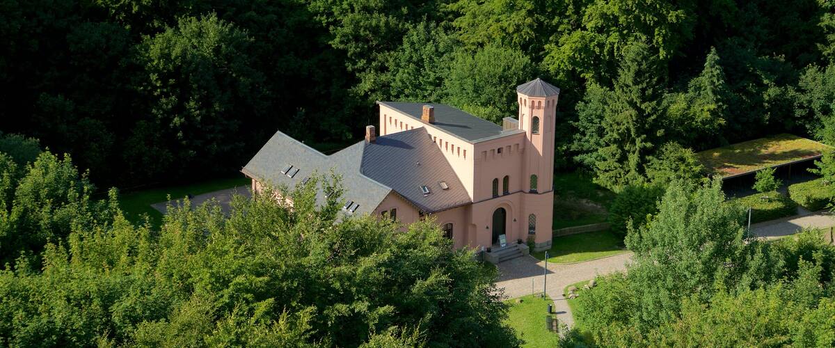 Granitz Hunting Lodge แสดง มรดกทางสถาปัตยกรรม
