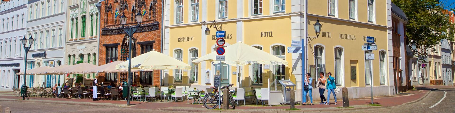 Marktplatz von Wismar mit einem Geschichtliches