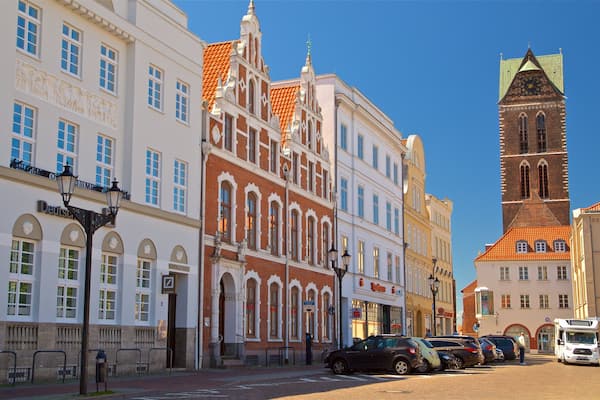Place du marché Wilsmer qui includes patrimoine historique