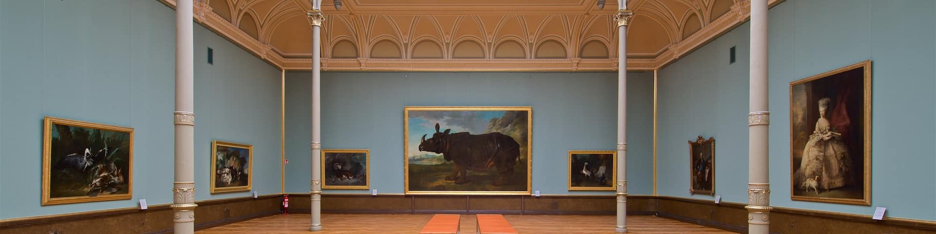 Museum Schwerin showing interior views and art