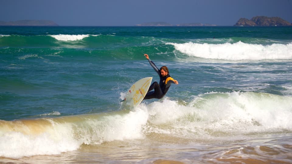 Geriba Beach inclusief golven, surfen en algemene kustgezichten