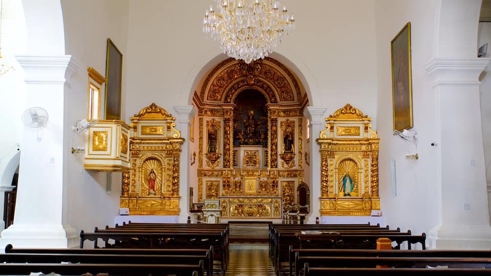 Parish Our Lady of the Assumption of Cabo Frio which includes interior views, a church or cathedral and heritage elements
