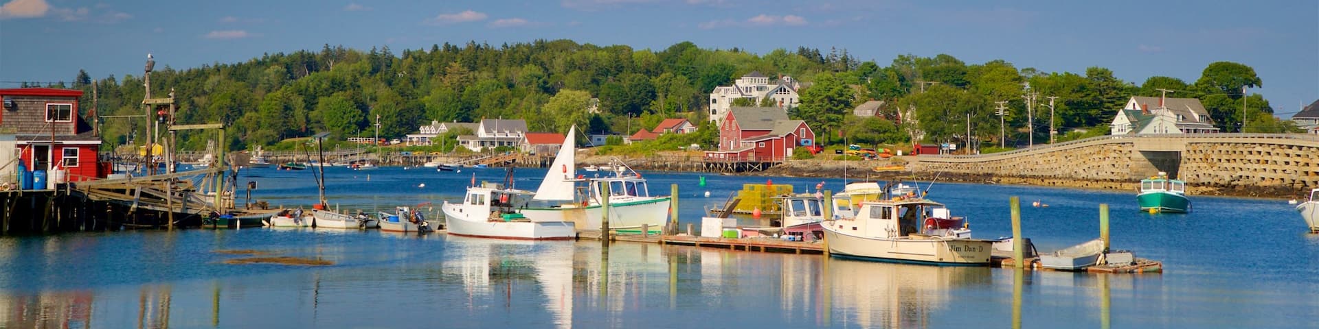 Bailey Island which includes a bay or harbor