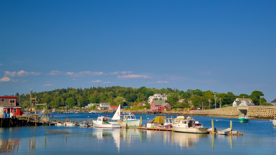 Bailey Island which includes a bay or harbour
