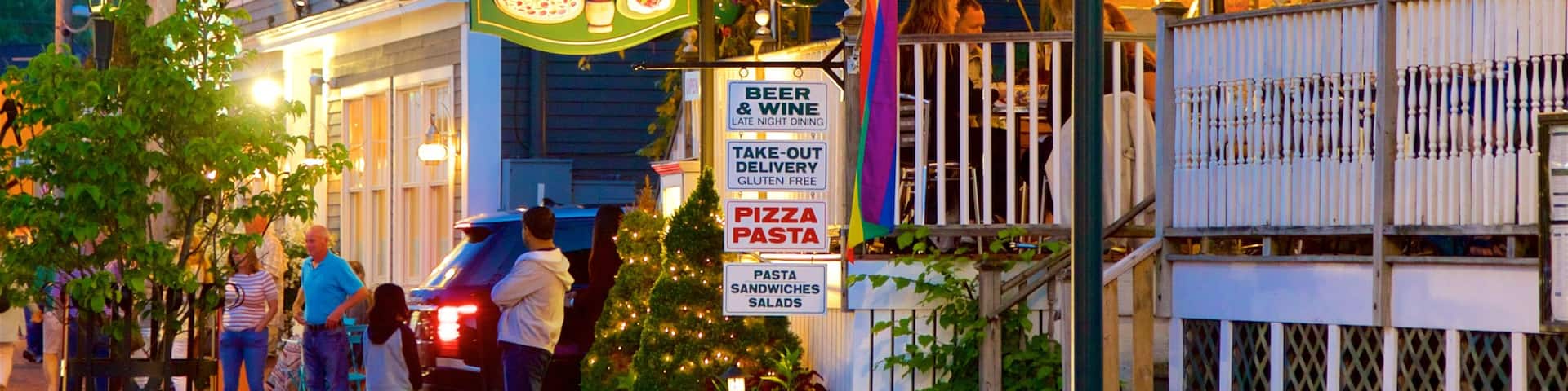Ogunquit fasiliteter samt gatescener, nattbilder og skilt
