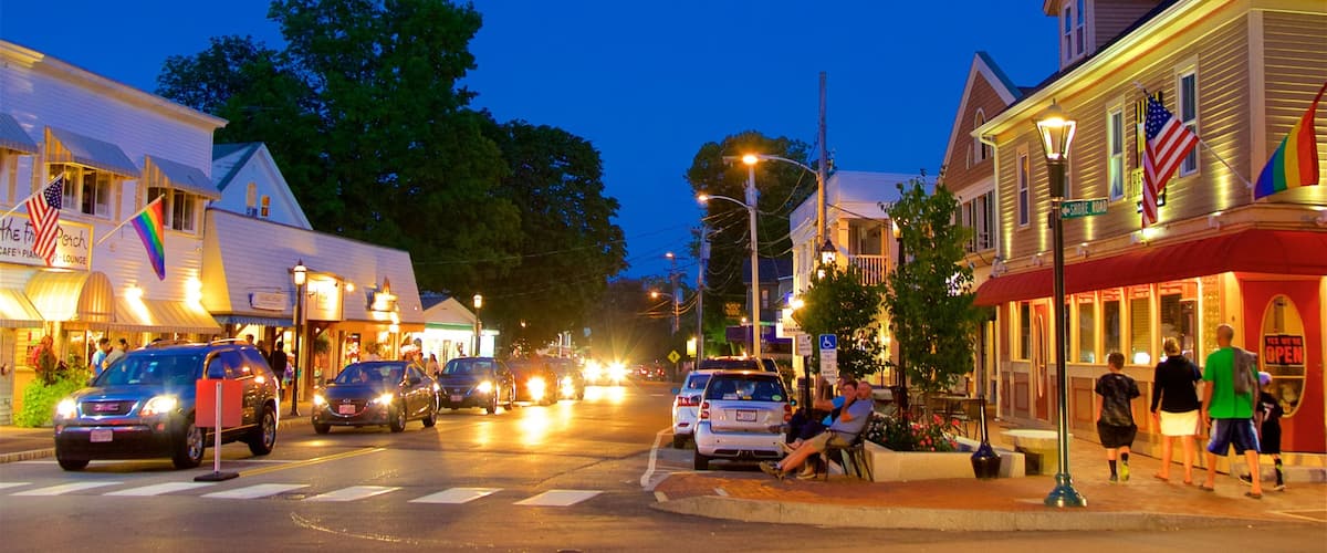 Ogunquit featuring yökuvat
