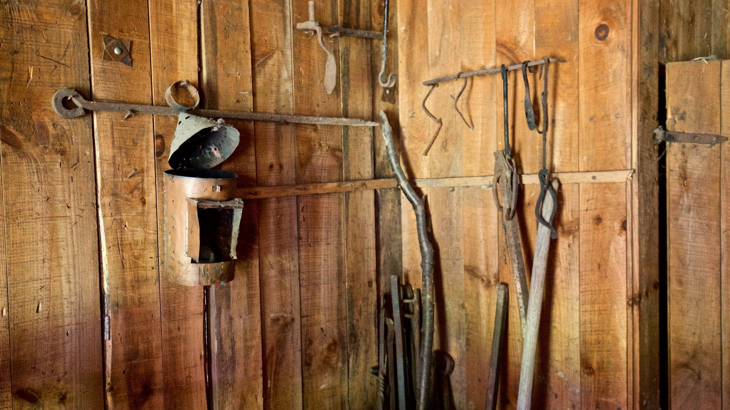 Sainte Marie among the Iroquois which includes heritage elements and interior views