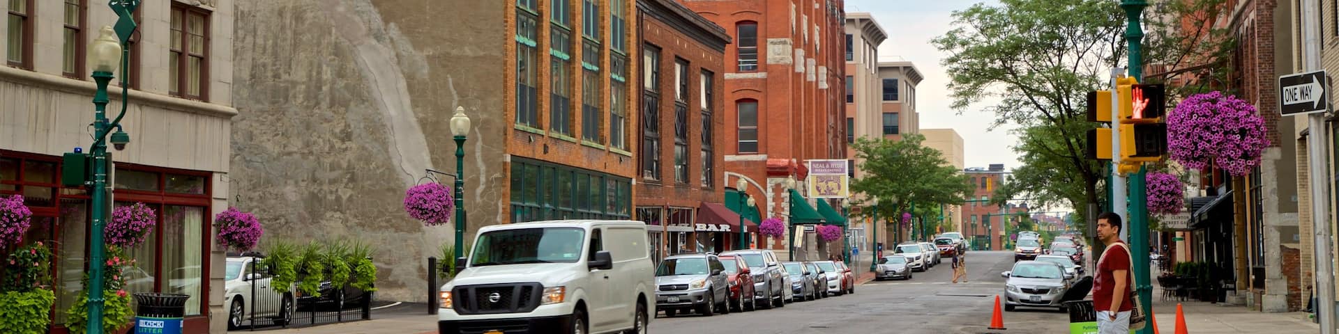 Syracuse showing a city