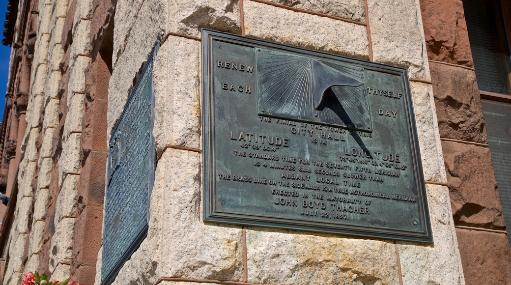 Albany City Hall showing heritage elements