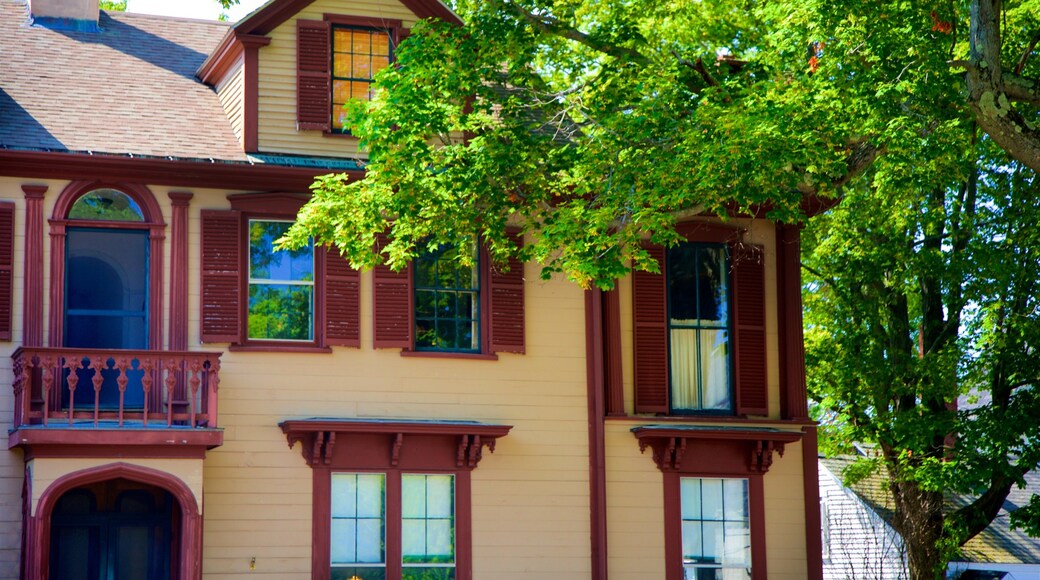 Skolfield-Whittier House que inclui uma casa
