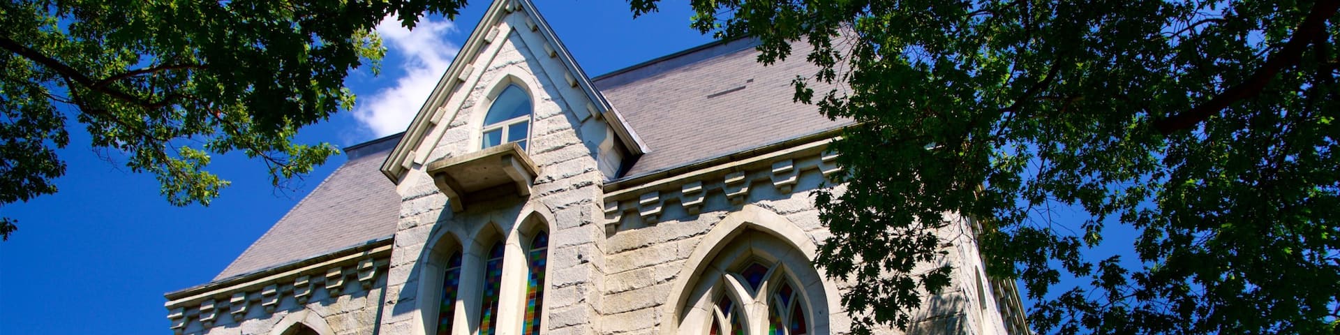 Maine State Music Theater which includes heritage architecture