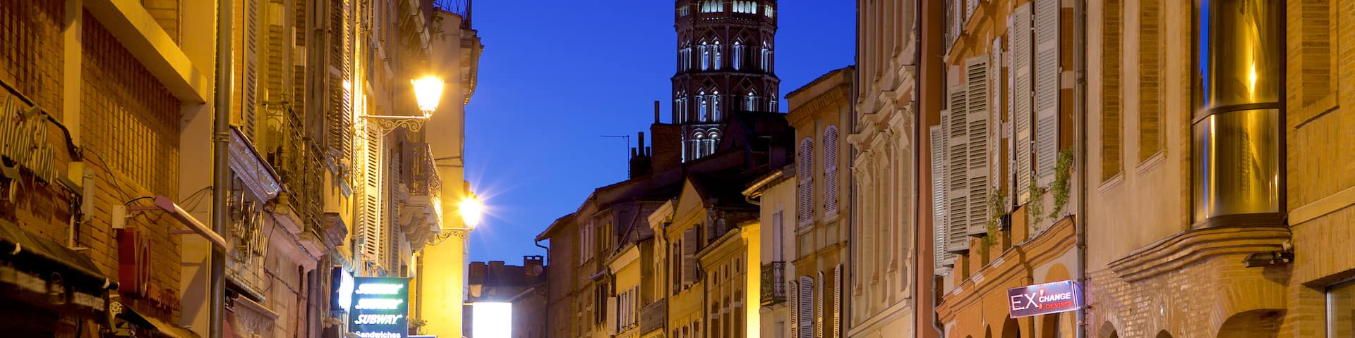 Toulouse montrant scènes de rue, ville et scènes de nuit
