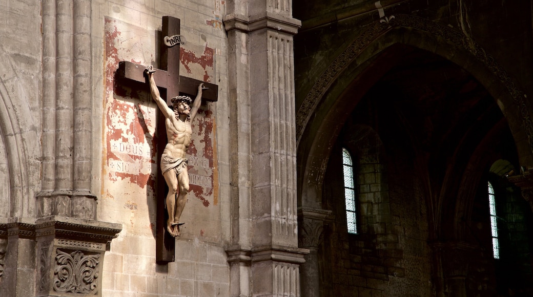 Chalon Cathedral showing interior views, religious aspects and a church or cathedral