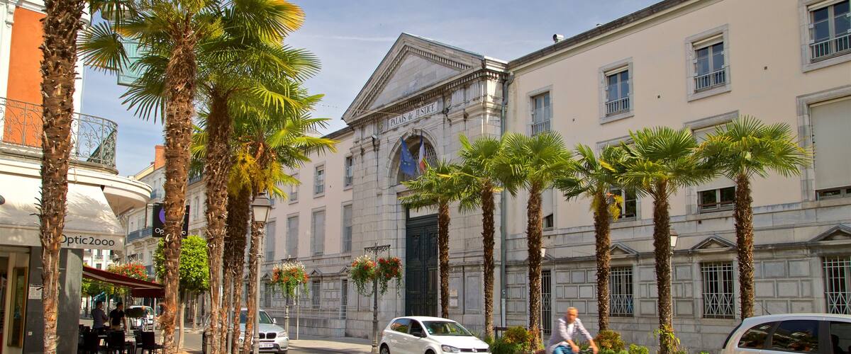 Tarbes