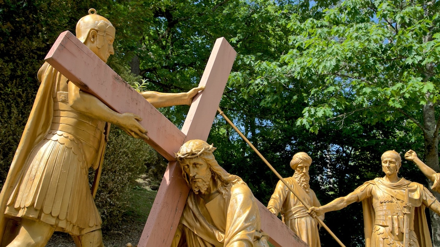 Chemin de Croix which includes a statue or sculpture and religious elements