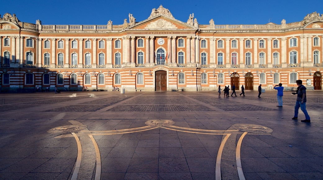 Capitole de Toulouse in Toulouse CityCentre Expedia.co.th