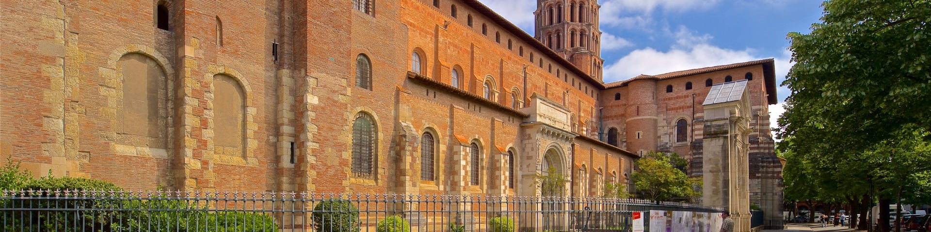 Basilica of Saint-Sernin featuring heritage architecture