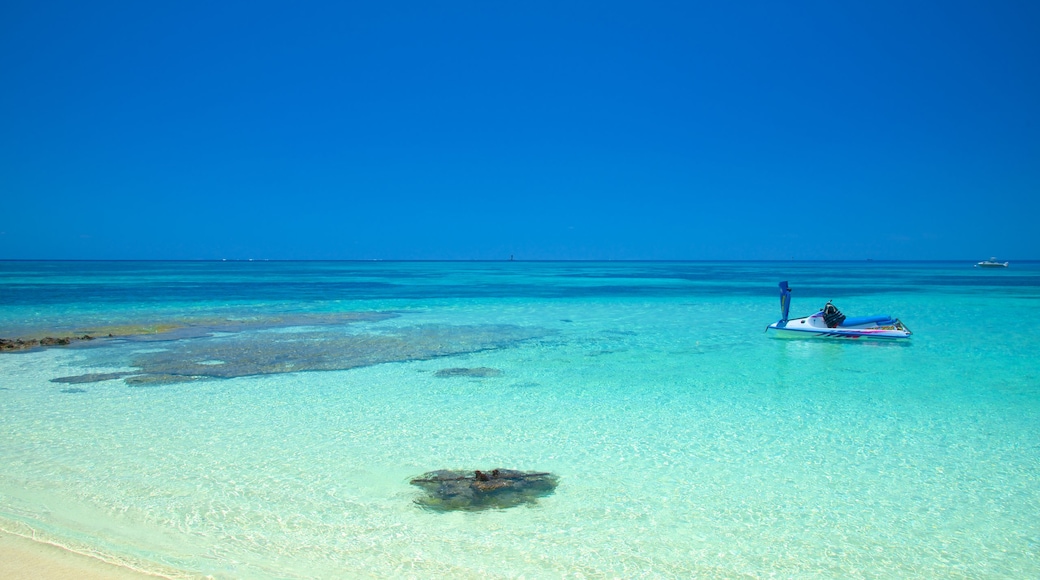 Noumea which includes a sandy beach, general coastal views and tropical scenes