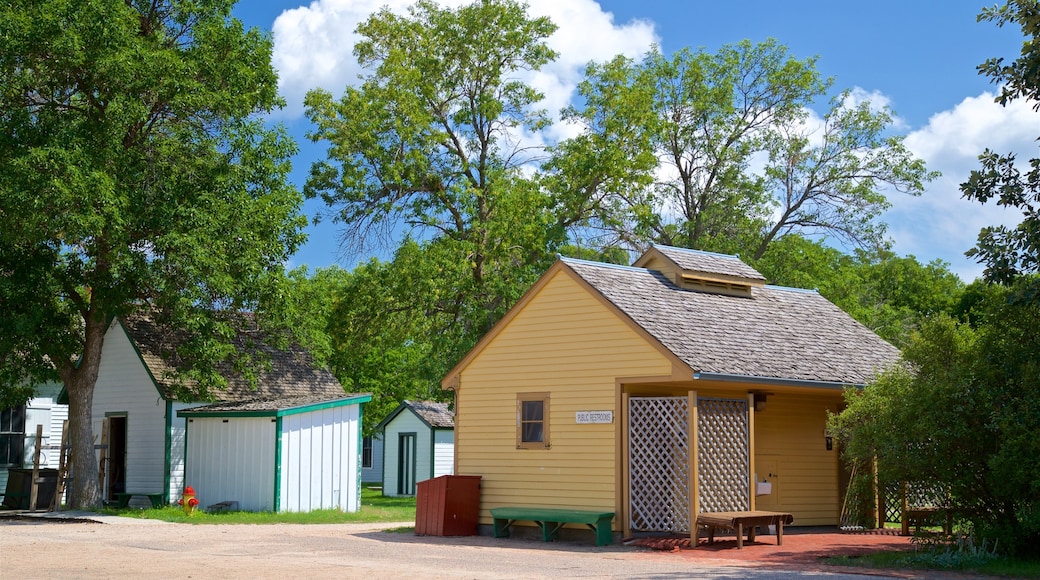 Stuhr Museum of the Prairie Pioneer welches beinhaltet Kleinstadt oder Dorf