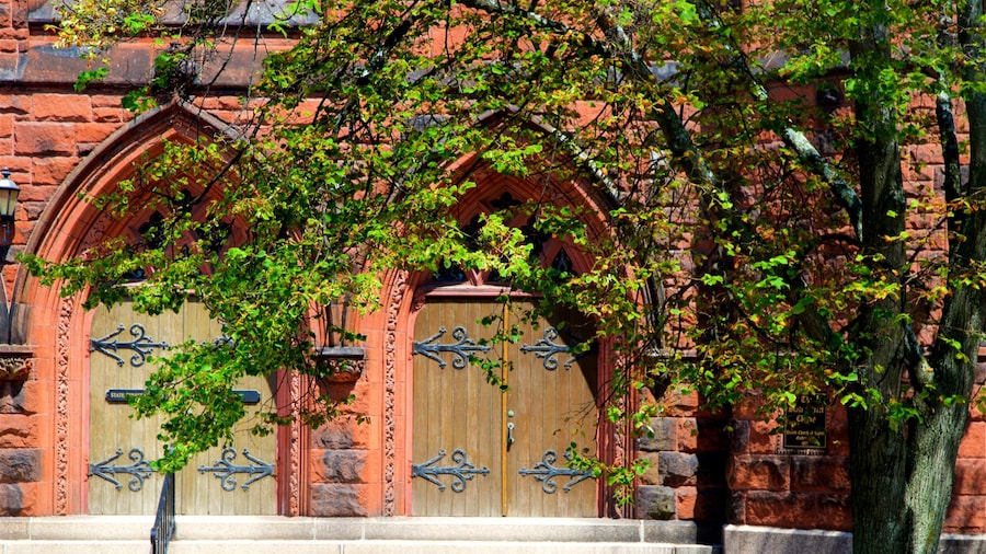 Portland presenterar historiska element