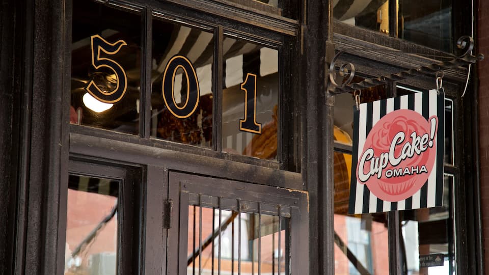 Old Market showing signage