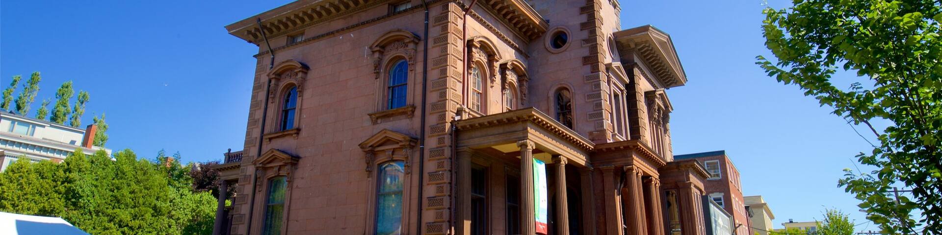 Victoria Mansion which includes a house and heritage elements