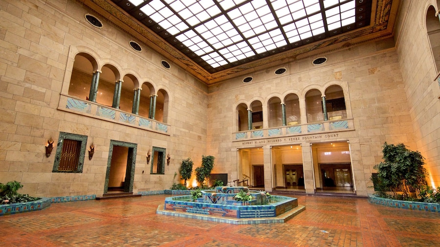 Museo de Arte Joslyn que incluye elementos del patrimonio y vistas interiores