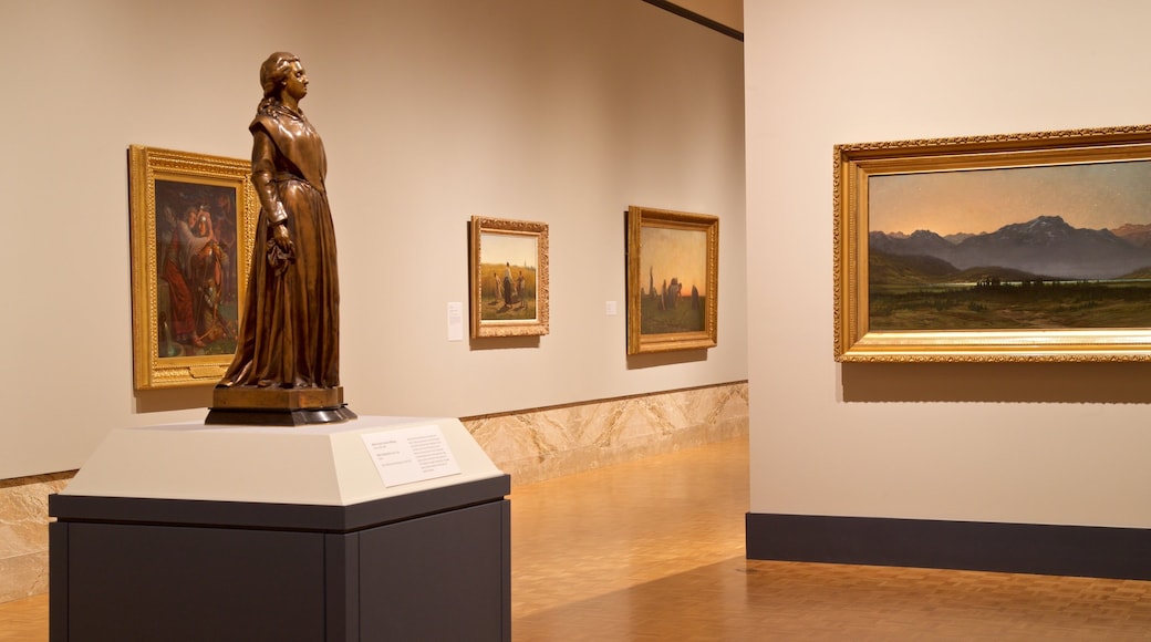 Joslyn Art Museum showing interior views and art