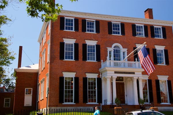 Demeure historique McLellan-Sweat Mansion mettant en vedette maison