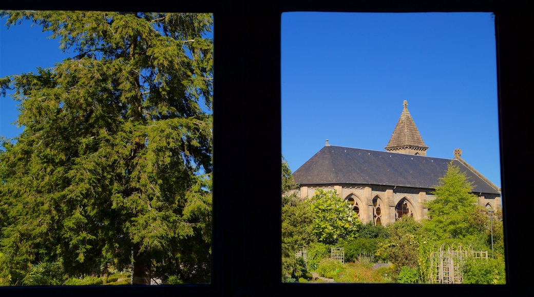 Musée des Beaux Arts featuring heritage architecture and a church or cathedral