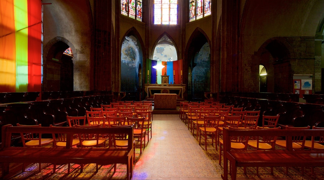 Eglise Notre-Dame-du-Marthuret mit einem Geschichtliches, Kirche oder Kathedrale und Innenansichten