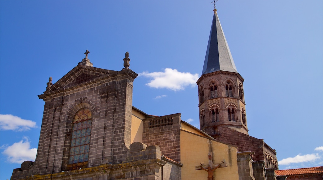 Église St-Amable showing heritage architecture and a church or cathedral