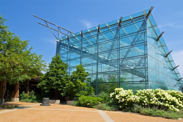 Reiman Gardens mettant en vedette fleurs sauvages et jardin