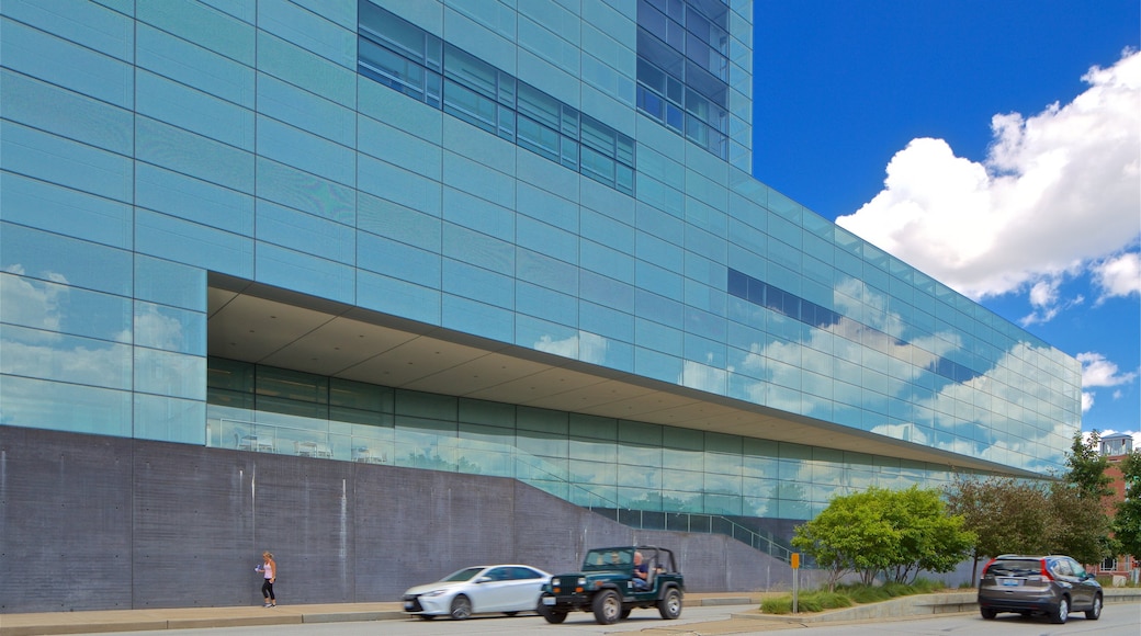 Figge Art Museum showing modern architecture