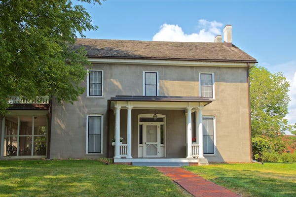 Farm House Museum mettant en vedette maison