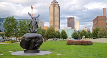 John and Mary Pappajohn Sculpture Park featuring outdoor art, a city and a park