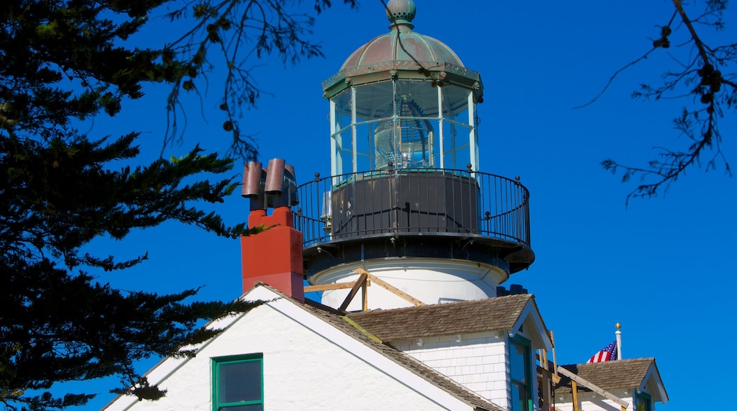 Point Pinos Lighthouse showing a lighthouse