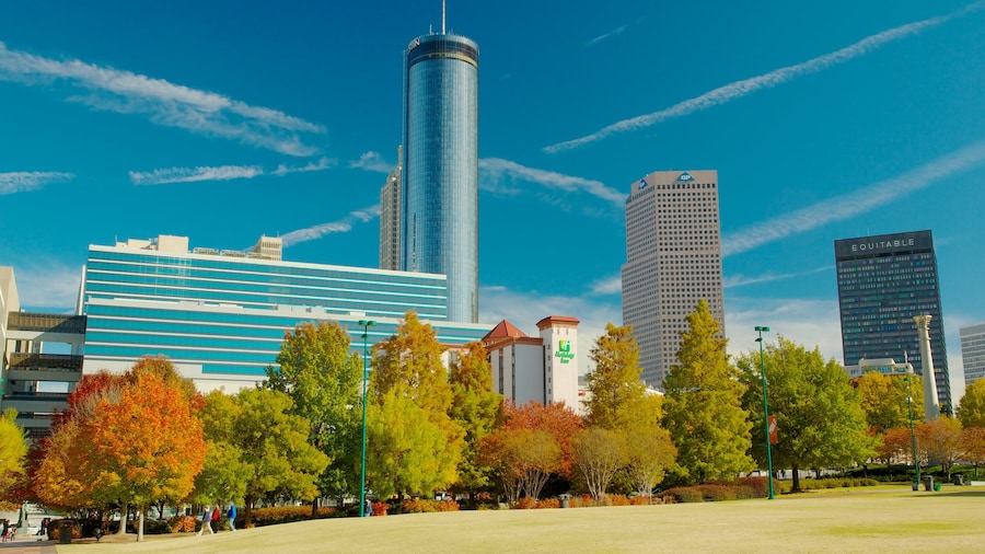 Centennial Olympic Park qui includes parc, building et panoramas