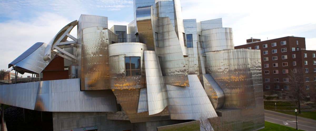 Weisman Art Museum featuring a city