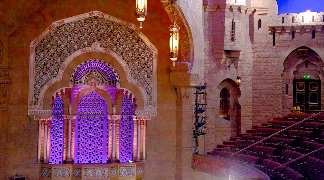 Fox Theater mostrando arte escénica, escenas de teatro y vistas interiores