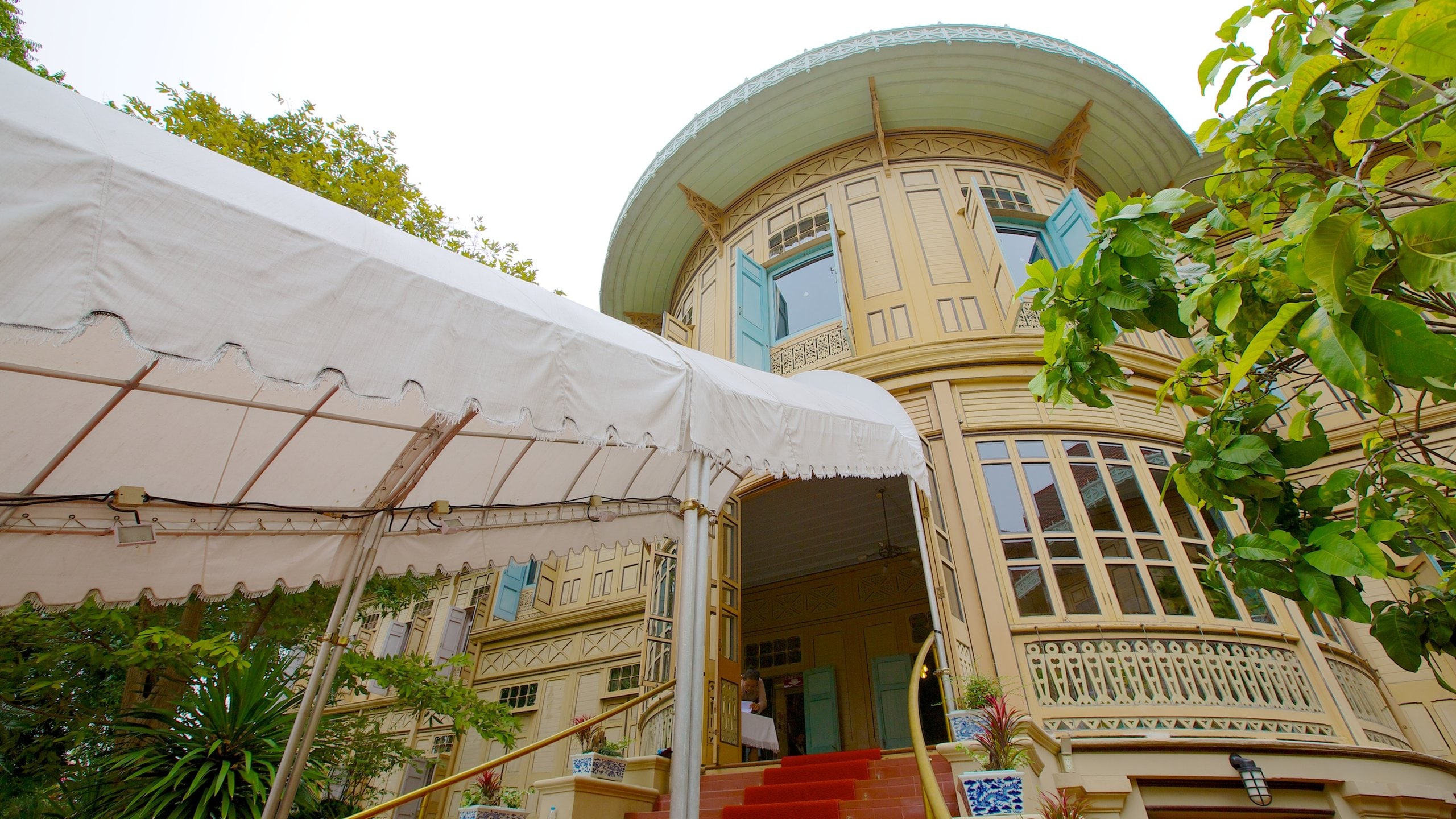 Palazzo Vimanmek a Dusit tour e visite guidate Expedia.it